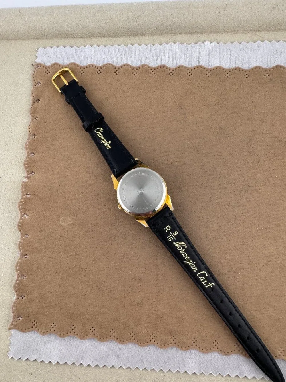 Vintage Moonphase Watch with Date New Black Strap